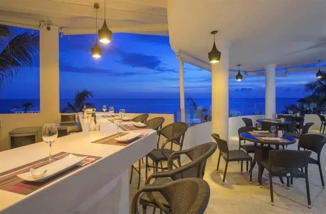 Whala Bayahibe restaurant sea view